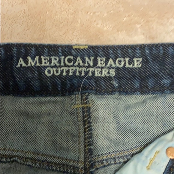 American Eagle High Waisted Shorts - Picture 2 of 4